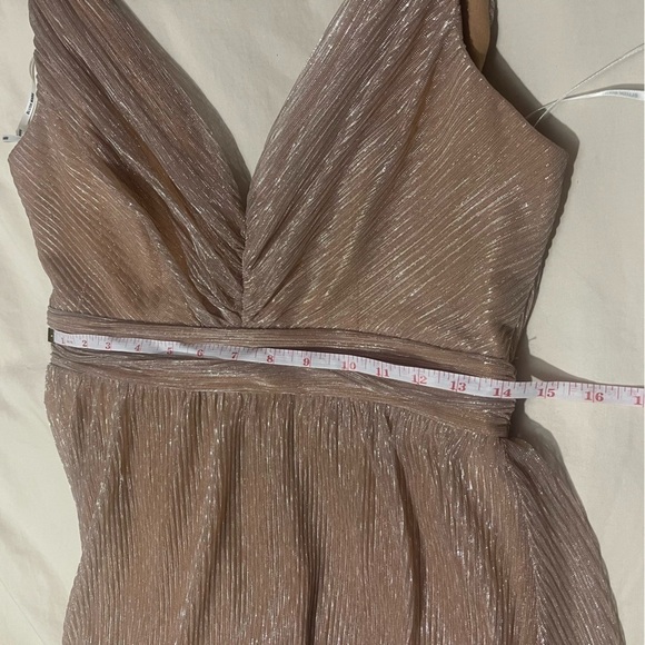 Pink evening gown - Picture 5 of 8